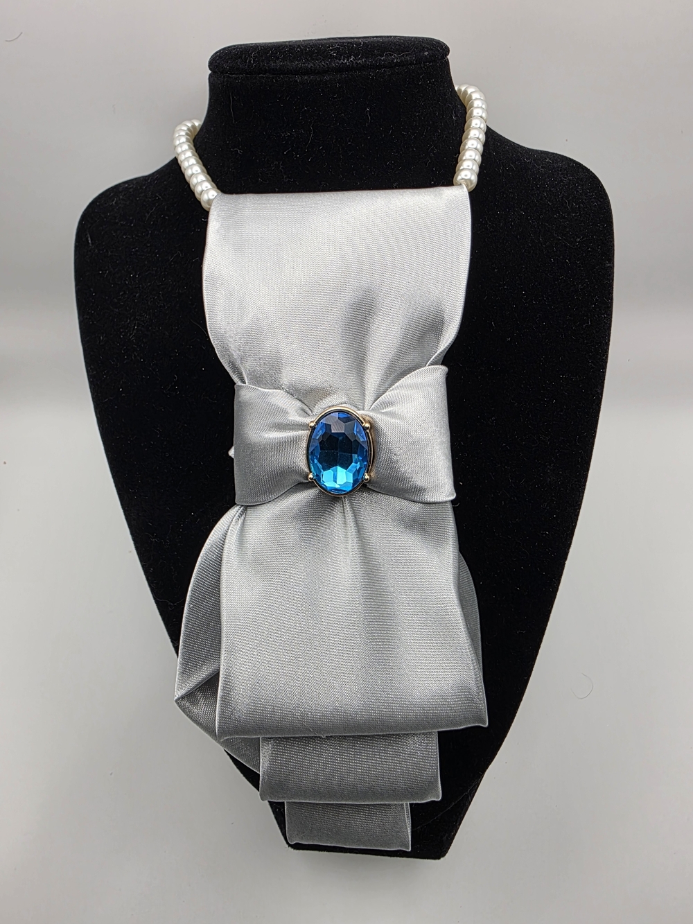 Tie Necklace | Grey Satin
